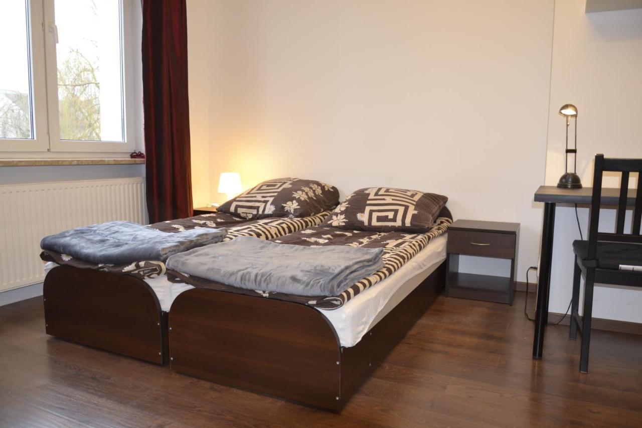 Warszawa Stare Bielany Bed and Breakfast Exteriör bild