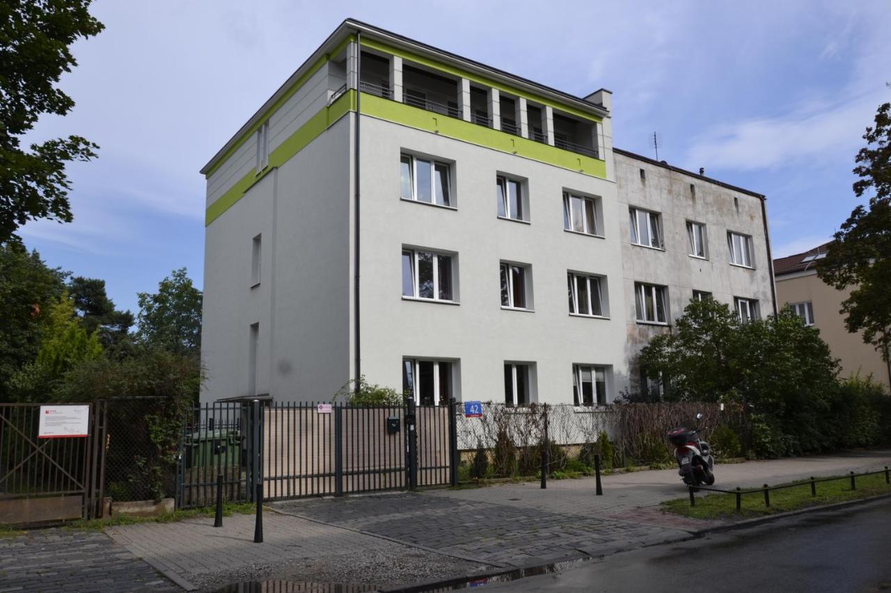 Warszawa Stare Bielany Bed and Breakfast Exteriör bild